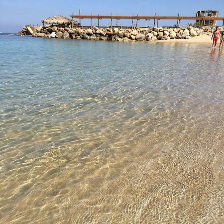 Sawary Beach Hotel Батрун Екстер'єр фото