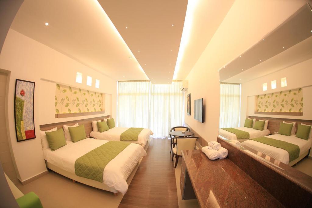 Sawary Beach Hotel Батрун Номер фото