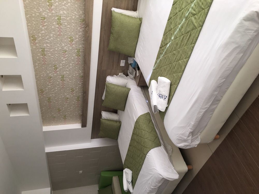 Sawary Beach Hotel Батрун Екстер'єр фото